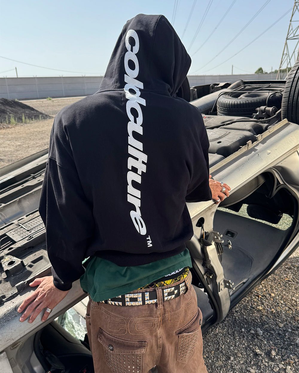 VERTIKALER HOODIE SCHWARZ