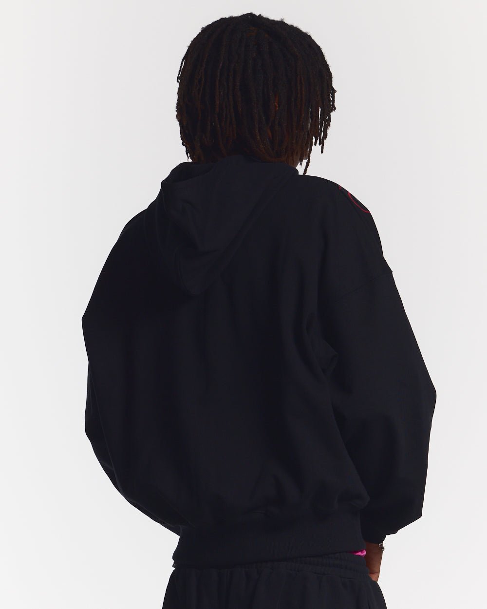 SCRIPT ZIP HOODIE SCHWARZ