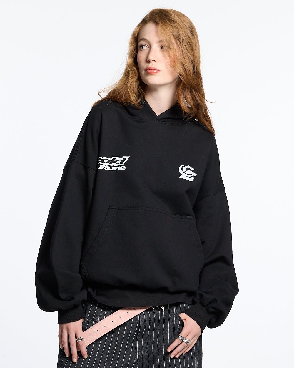 DRIVING MIRROR HOODIE SCHWARZ
