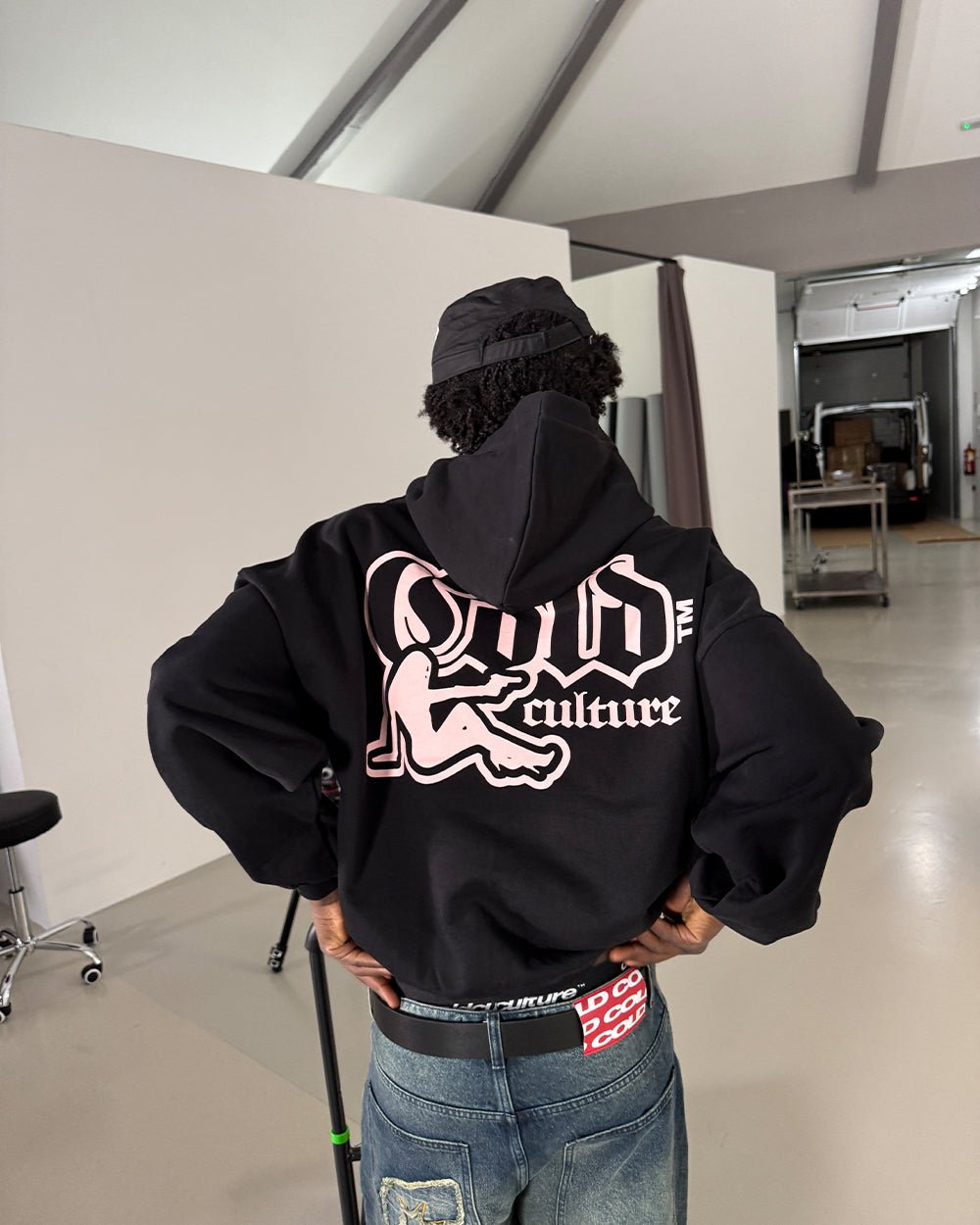 BANG BANG HOODIE SCHWARZ