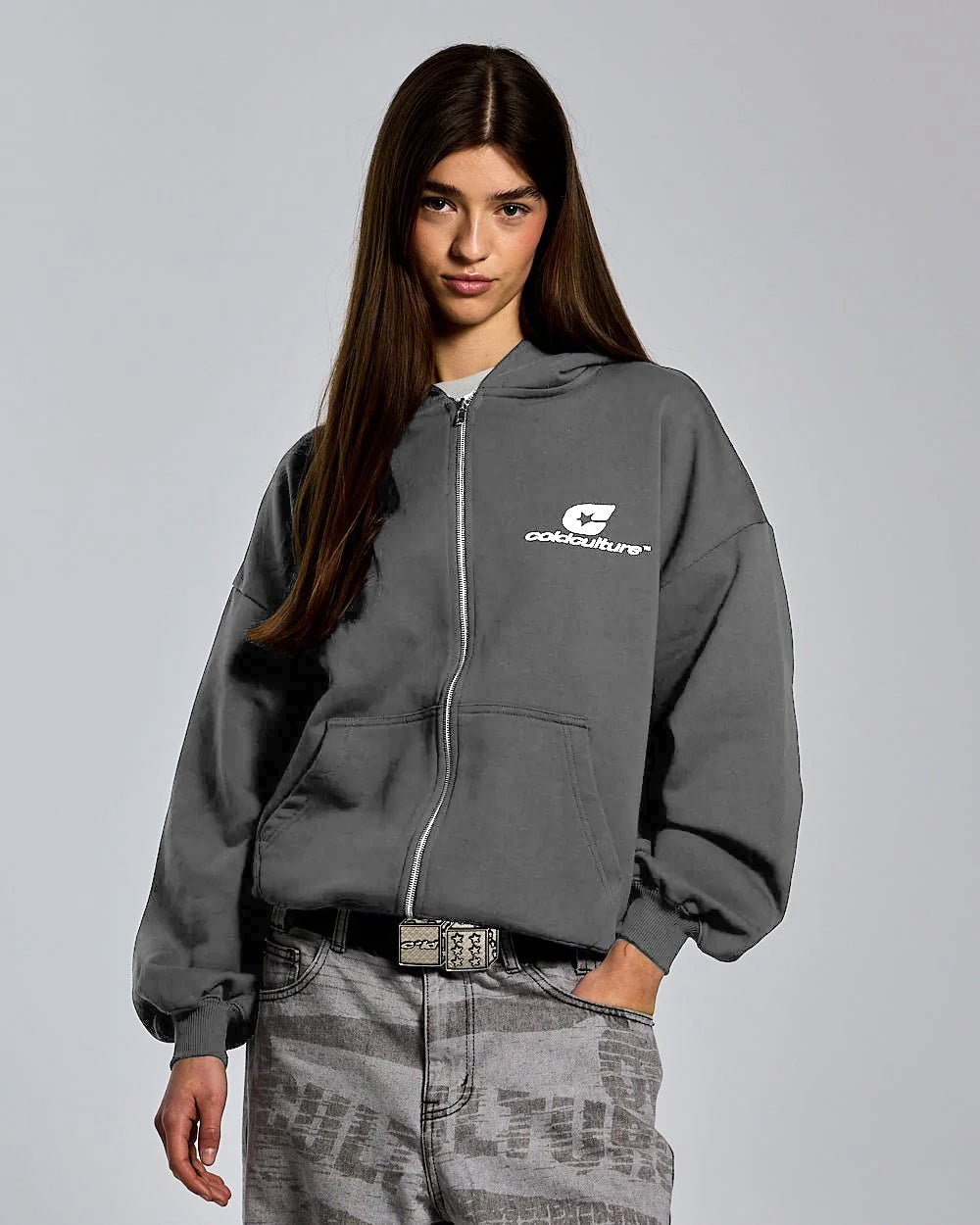 GEBOGENER ZIP-HOODIE INDIA TINT