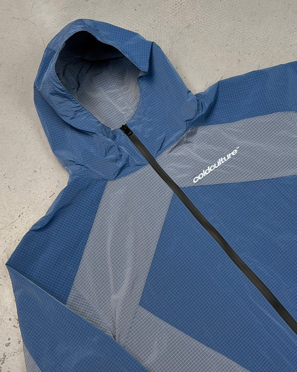NICHTRAFFIGE JACKE BLAU
