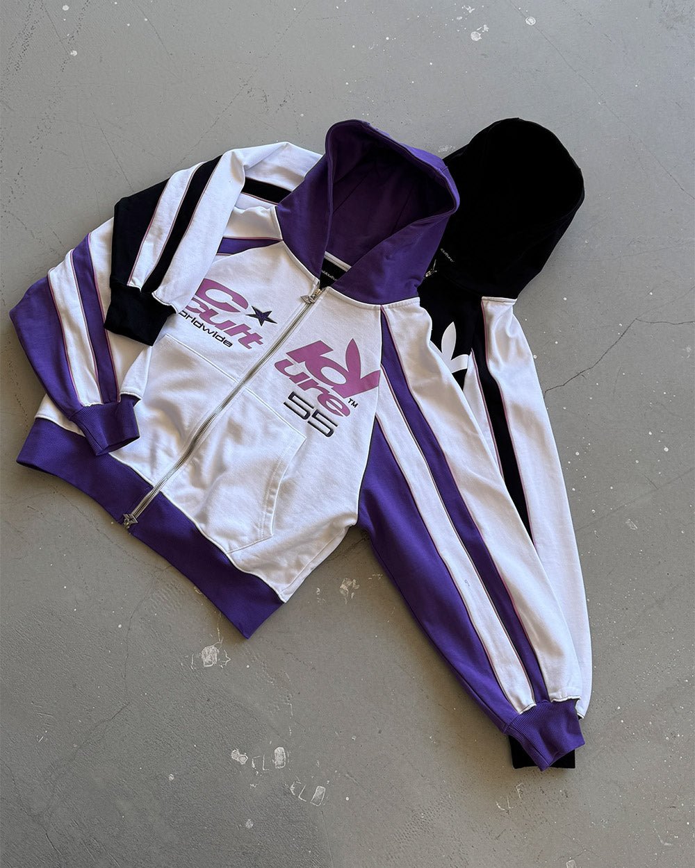 TEASE ME ZIP HOODIE WEISS UND LILA