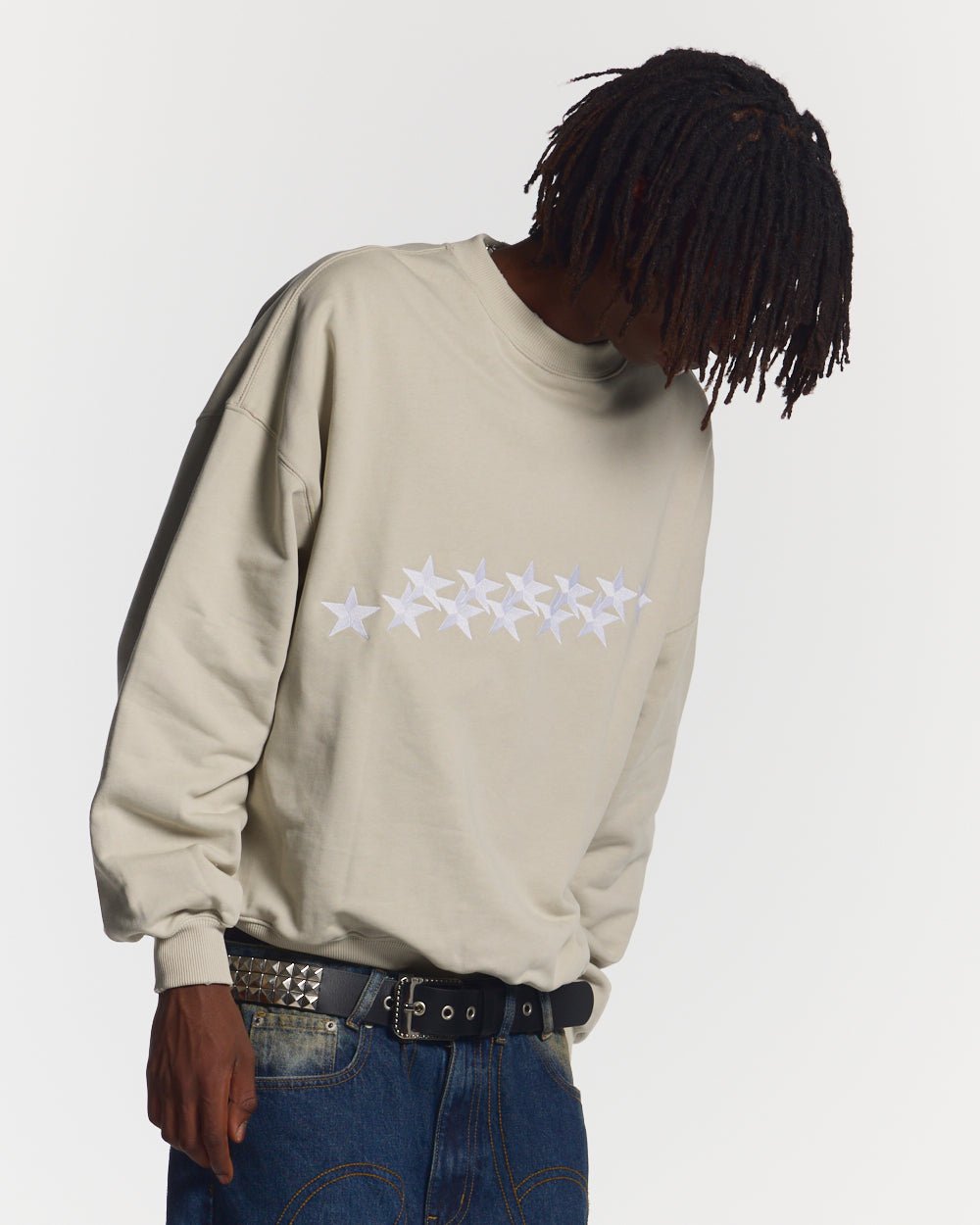 STARS CREWNECK PALE GREY