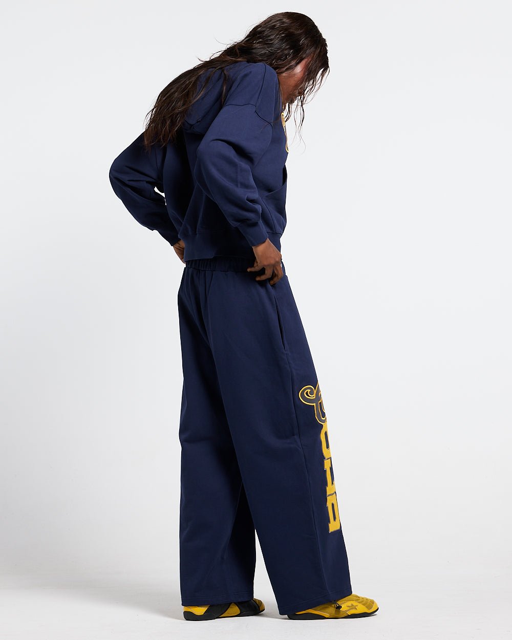 VARSITY HOODIE DUNKELBLAU