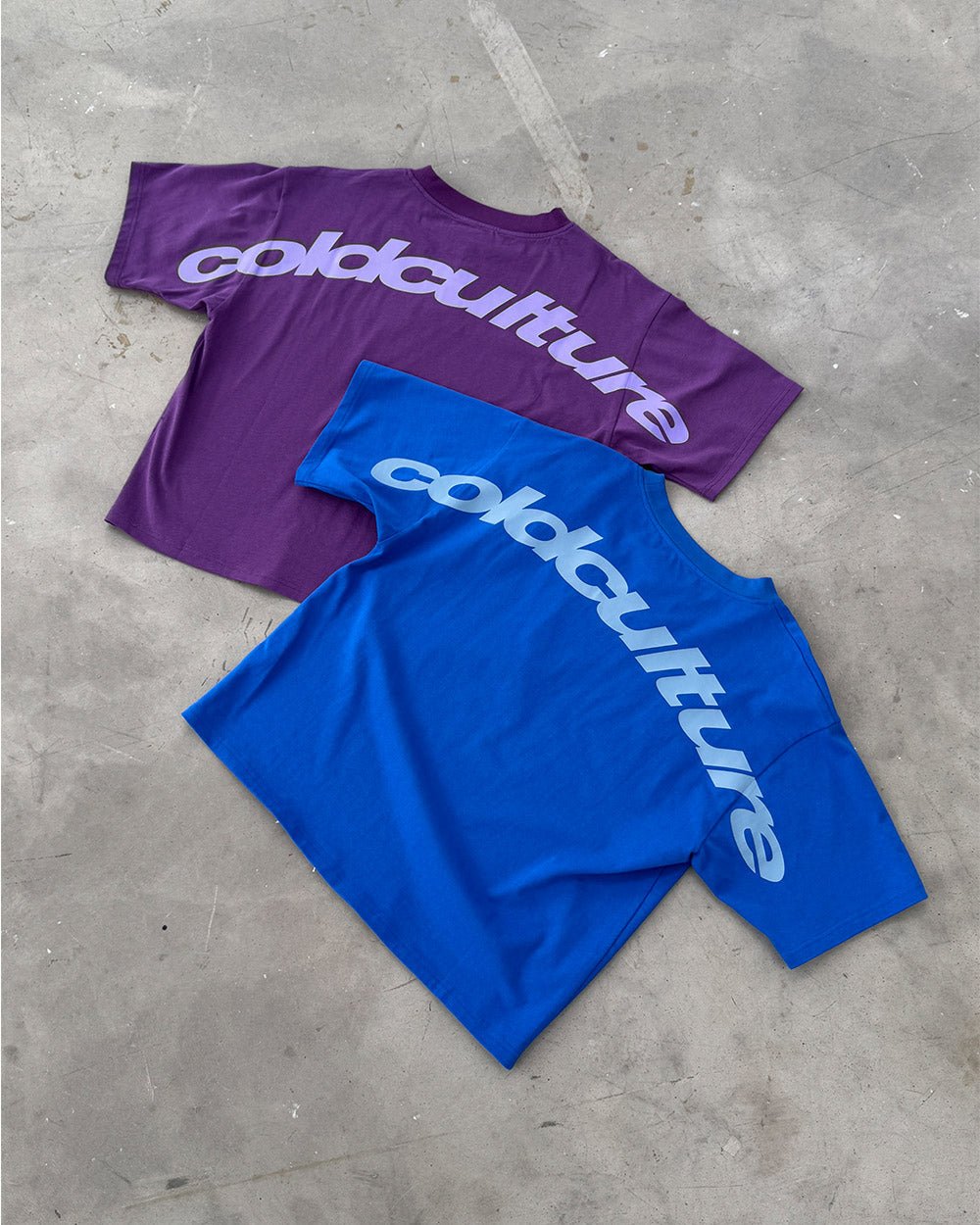 CURVED TEE BLAU