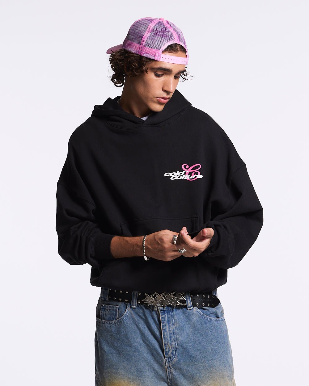 KISS THE BUNNY HOODIE SCHWARZ