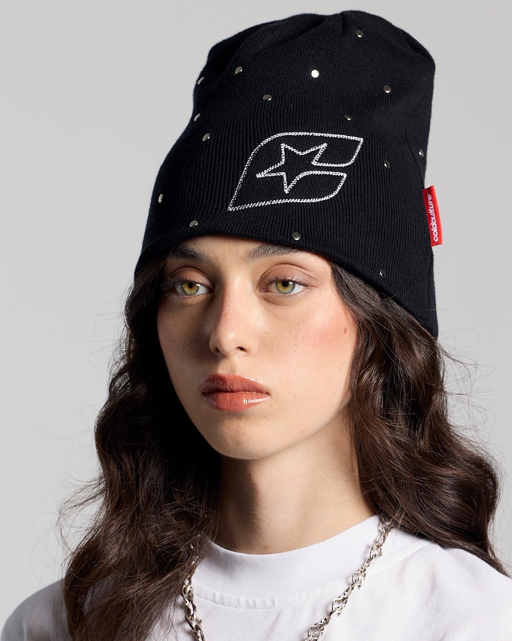 STUDS BEANIE SCHWARZ