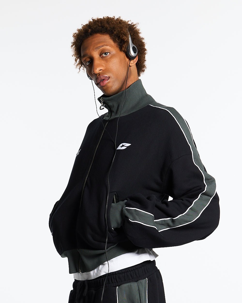 JET LAG JACKET SCHWARZ
