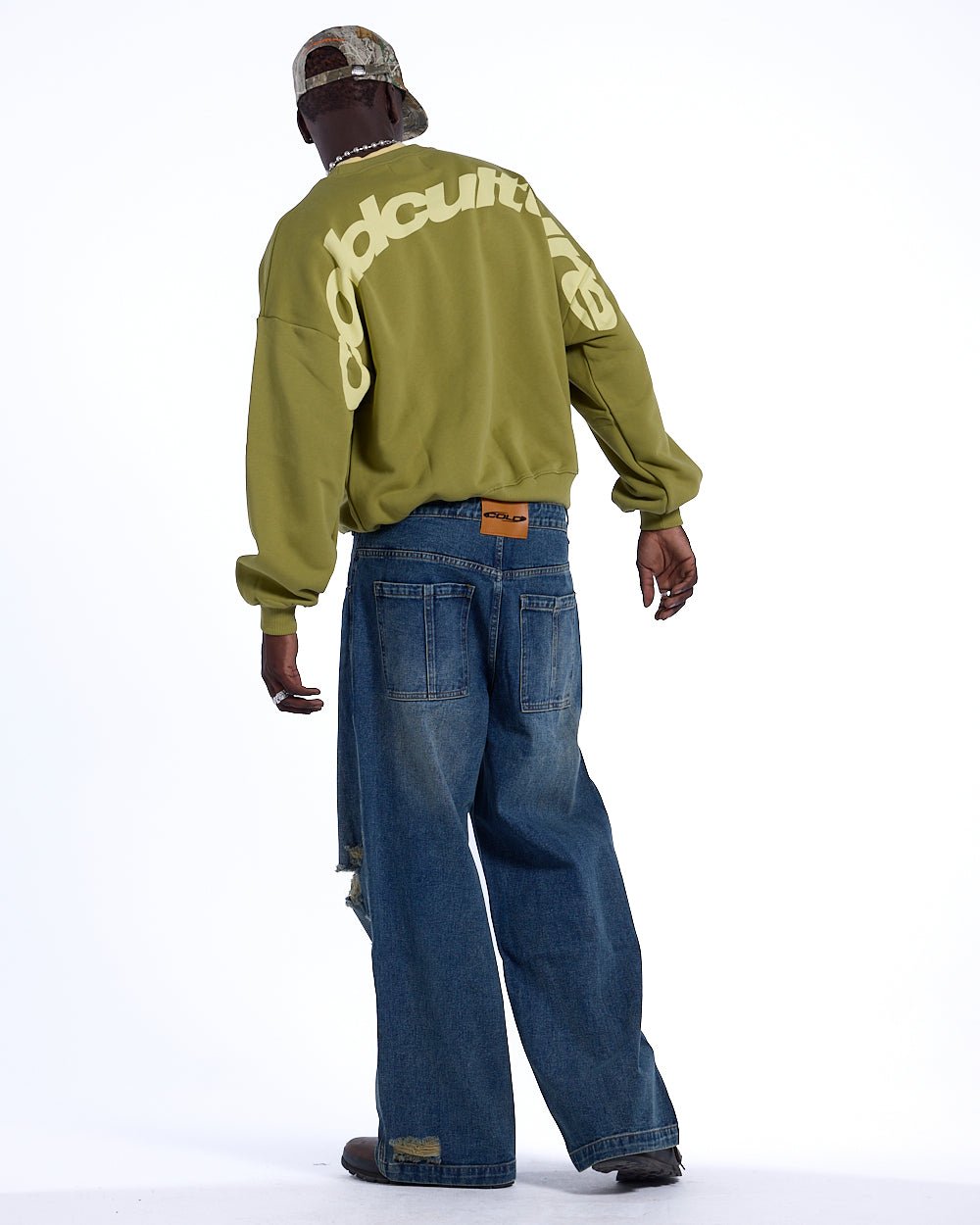 CURVED CREWNECK LEICHTGRÜN