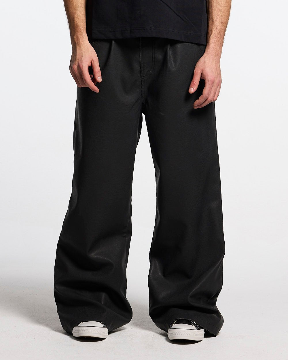BACKTALK V3 HOSSEN SCHWARZ