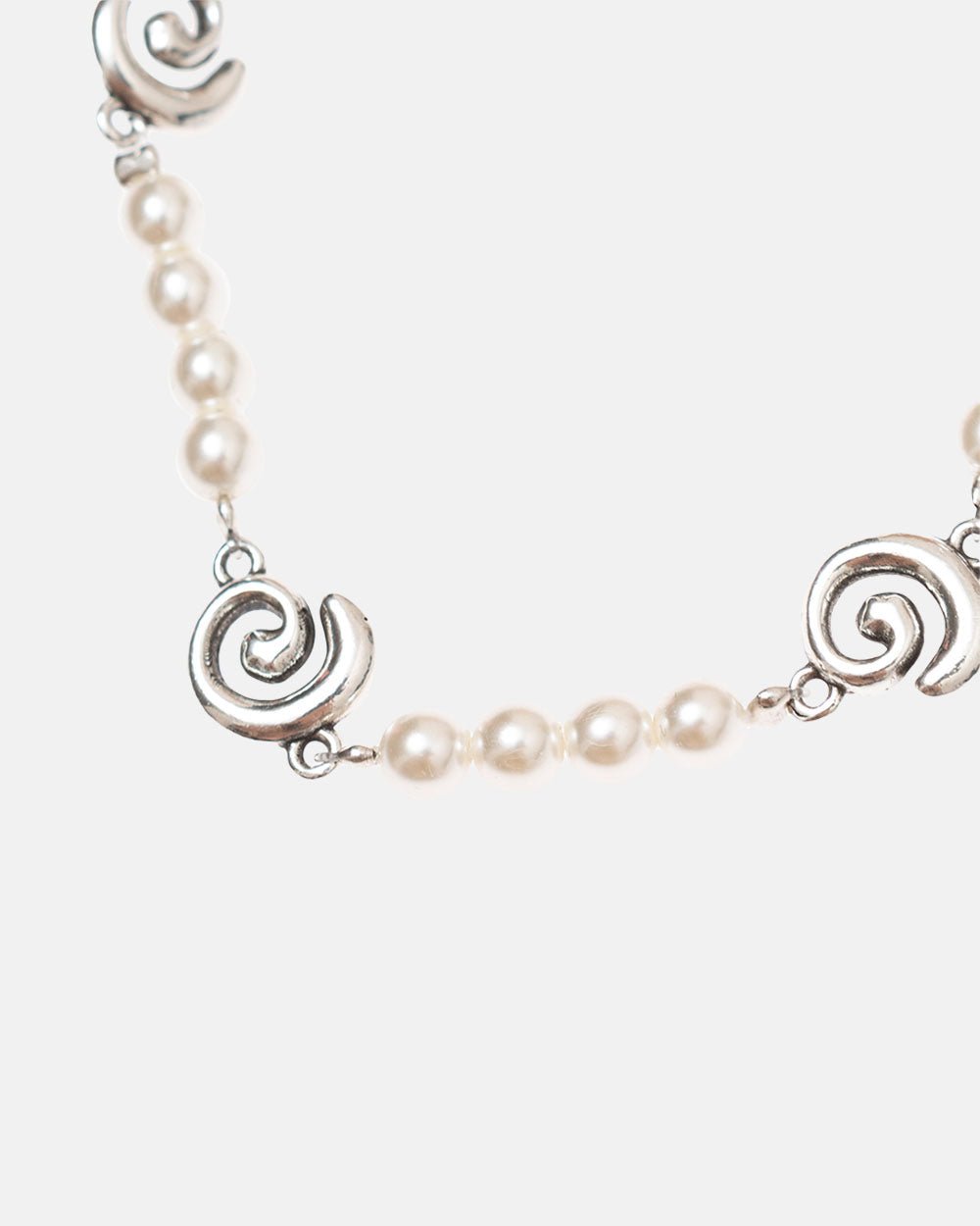 PERLE UND SPIRALEN ARMBAND