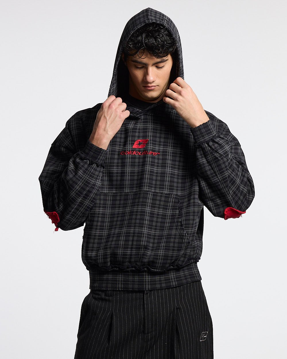 TARTAN HOODIE SCHWARZ, GRAU UND ROT