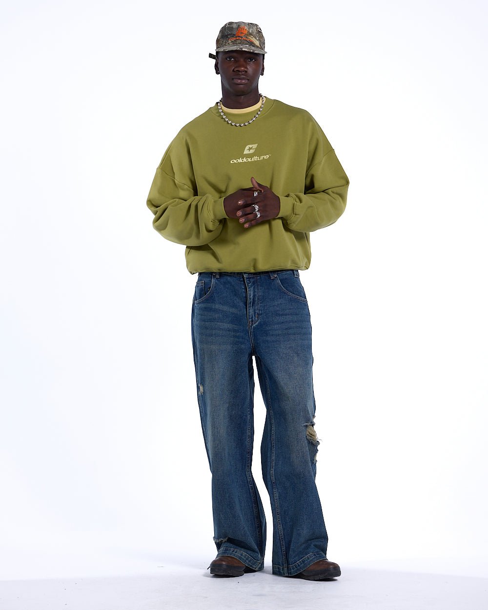 CURVED CREWNECK LEICHTGRÜN