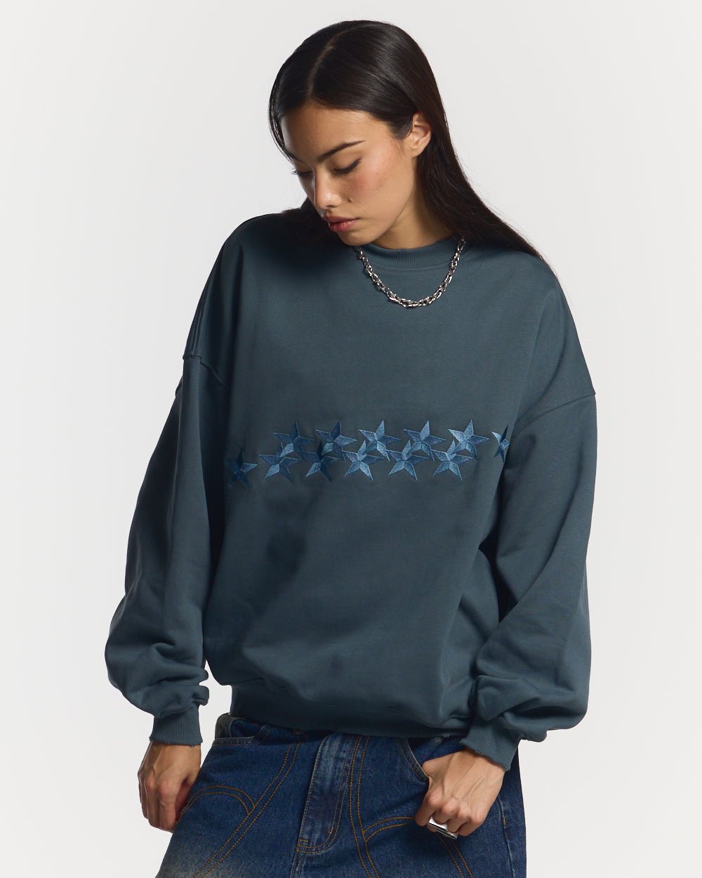 STARS CREWNECK SCHWARZBLAU