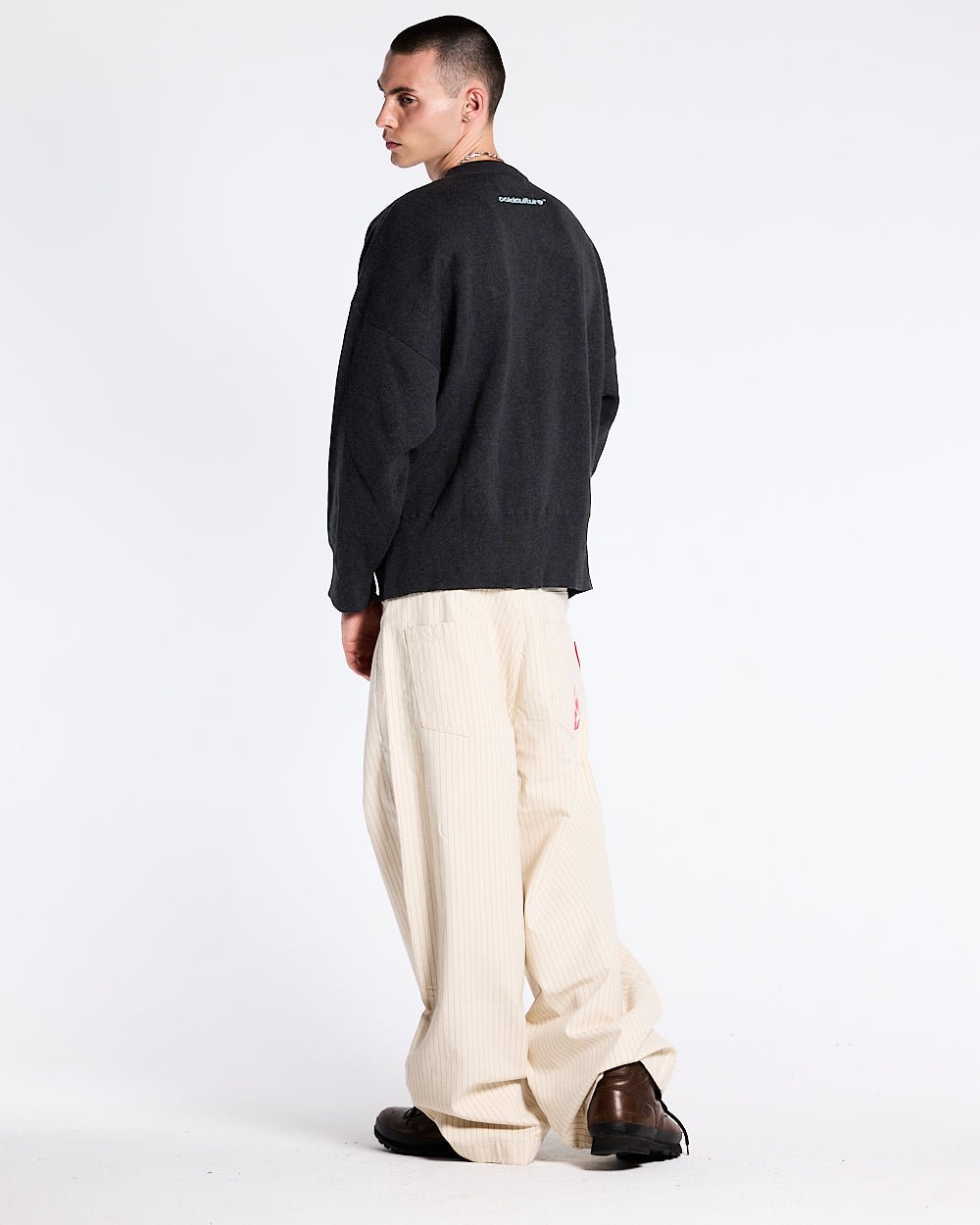 YURE KNIT DARK GREY