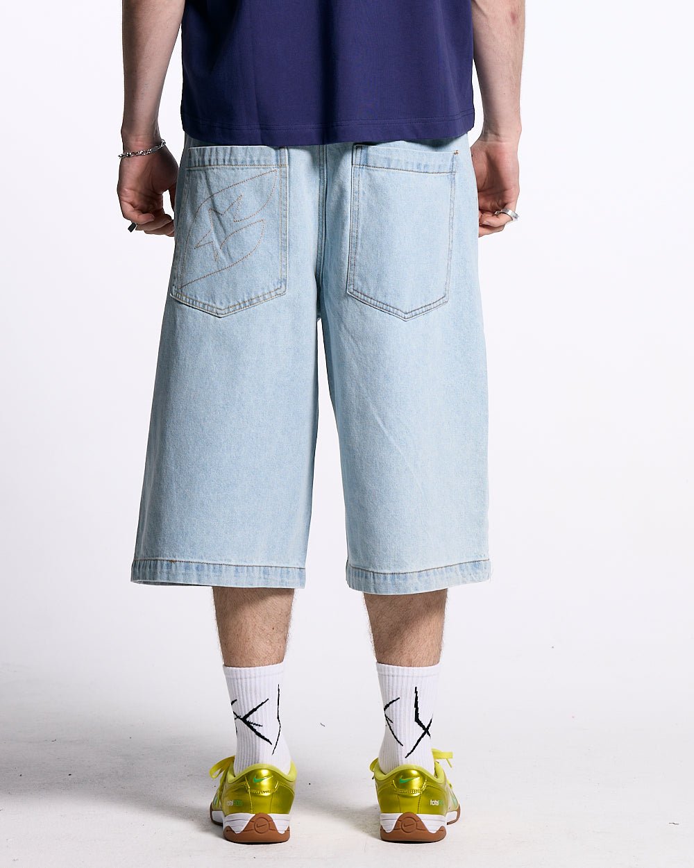FROSTED JORTS HELLBLAUER DENIM