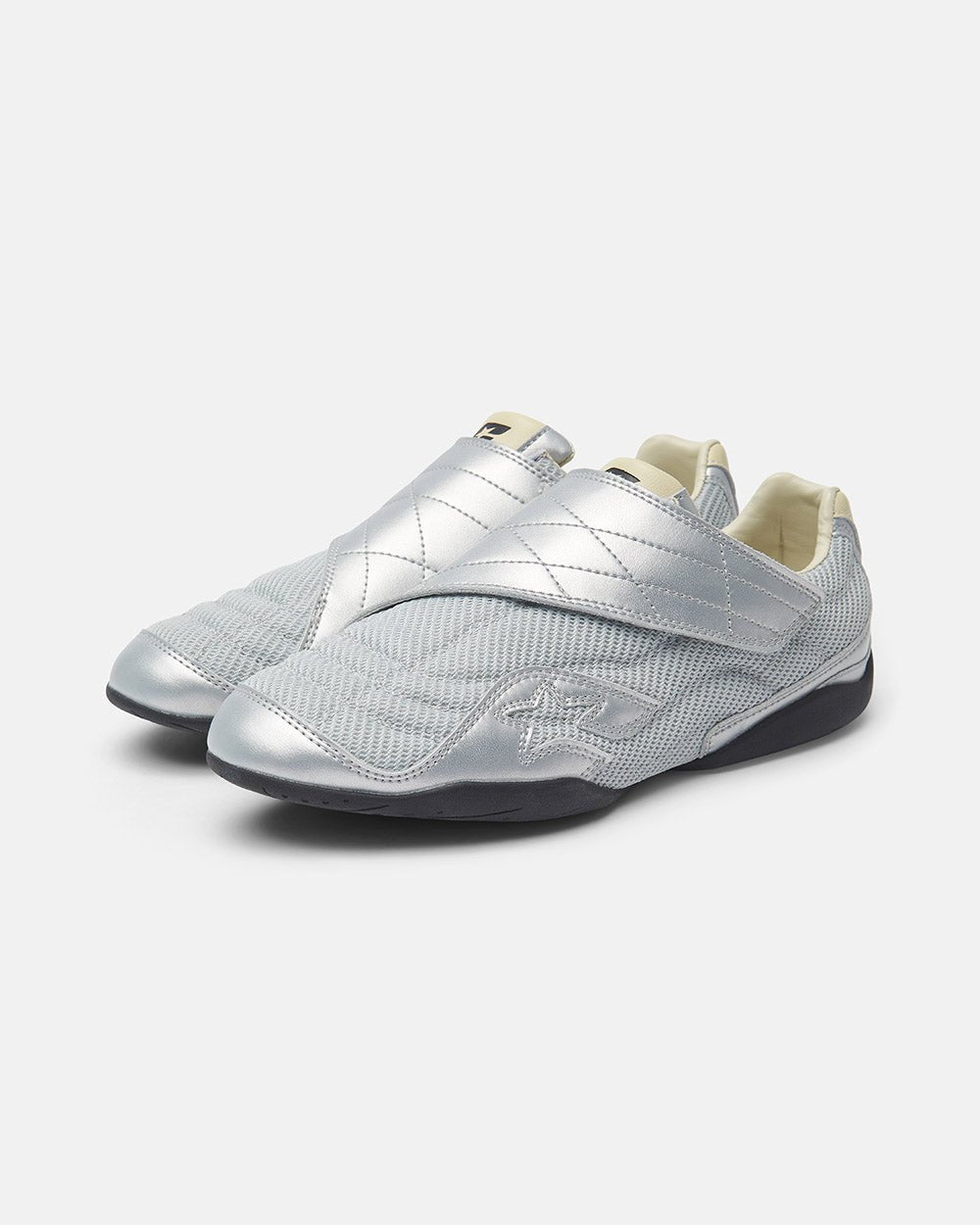 COLD HOOK SNEAKER SILBER
