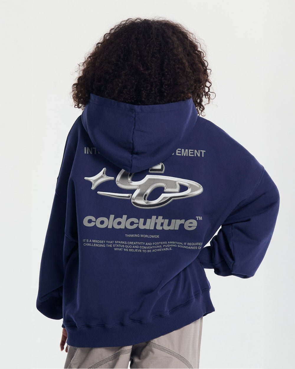 GLANZENDER HOODIE KOSMISCH BLAU