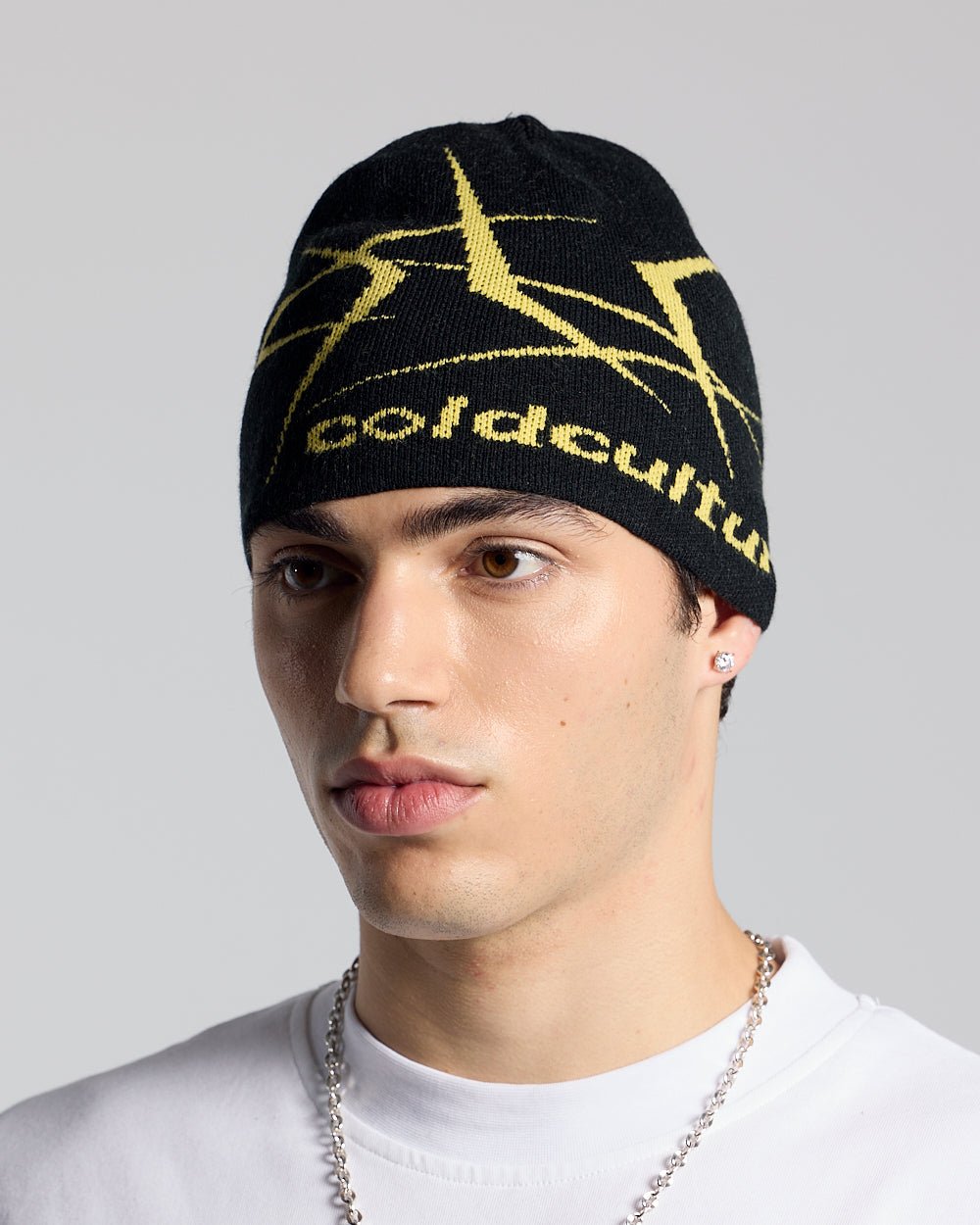 BRAMBLES BEANIE SCHWARZ