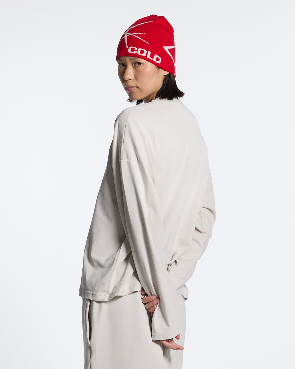 SCRIPT LONGSLEEVE TEE LIGHT GREY