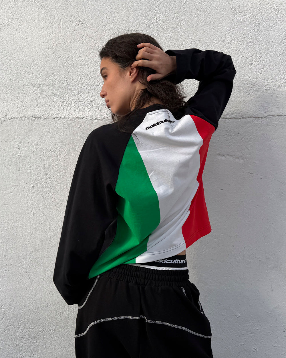TRICOLORE LONGSLEEVE SCHWARZ