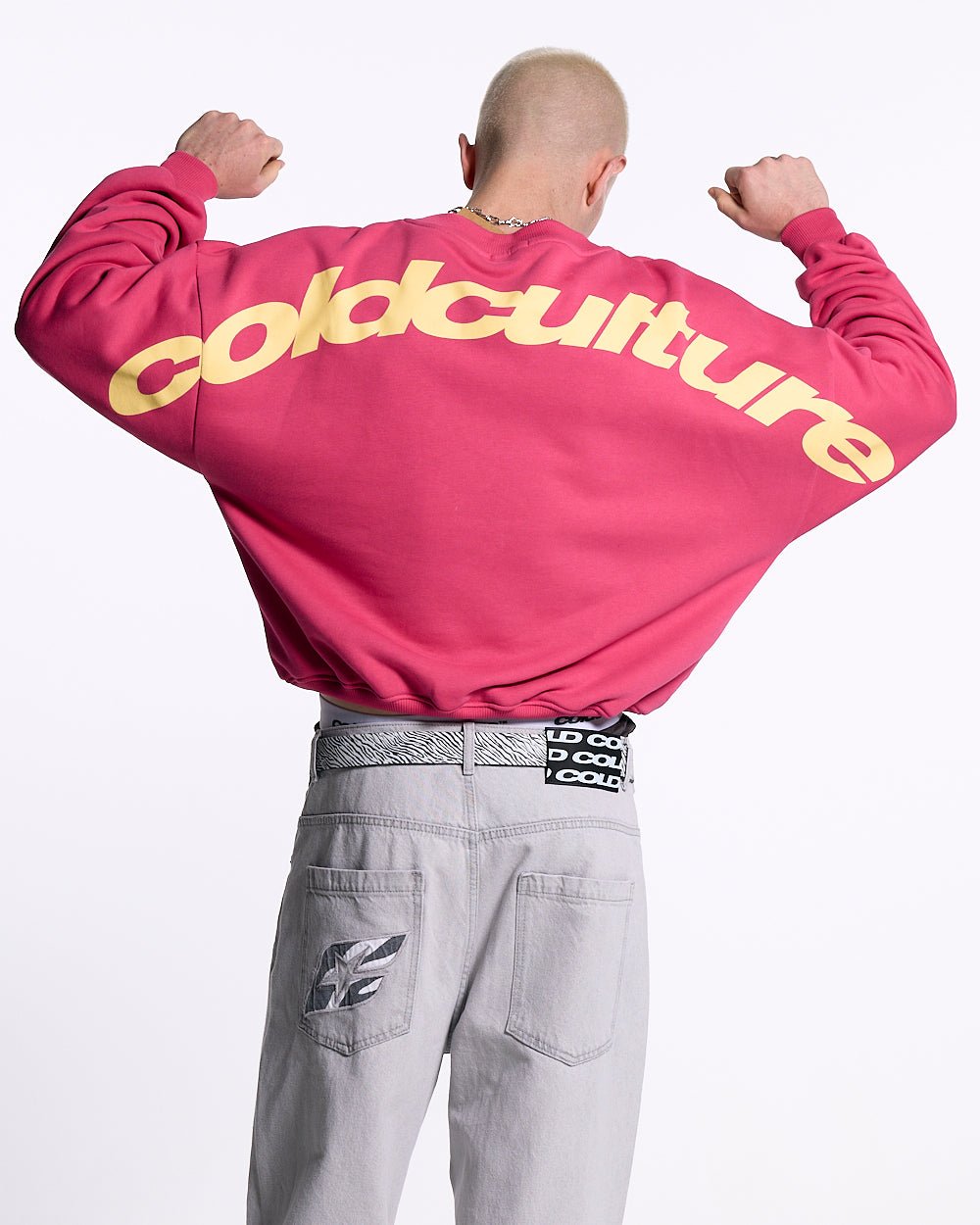 GEBOGENER RUNDHALS PINK