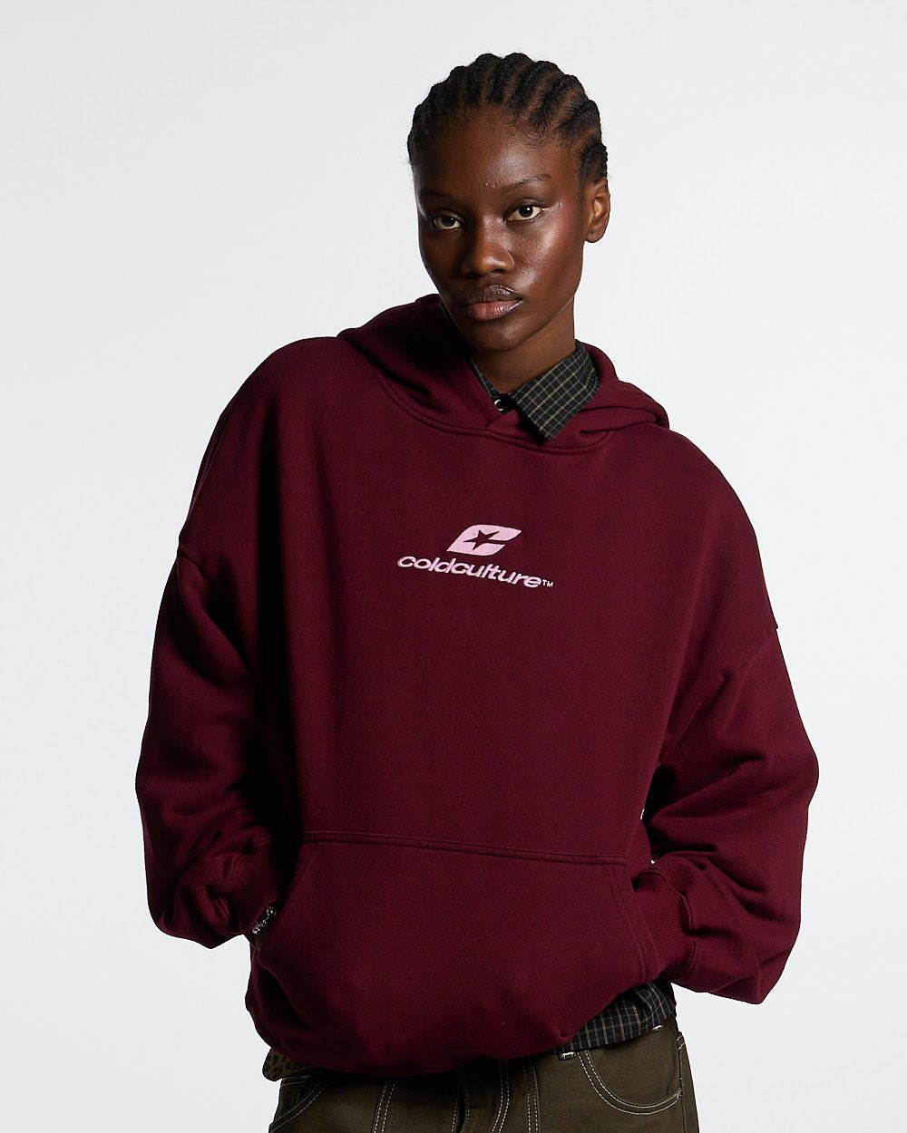 GEBÖGENE HOODIE WEINROT